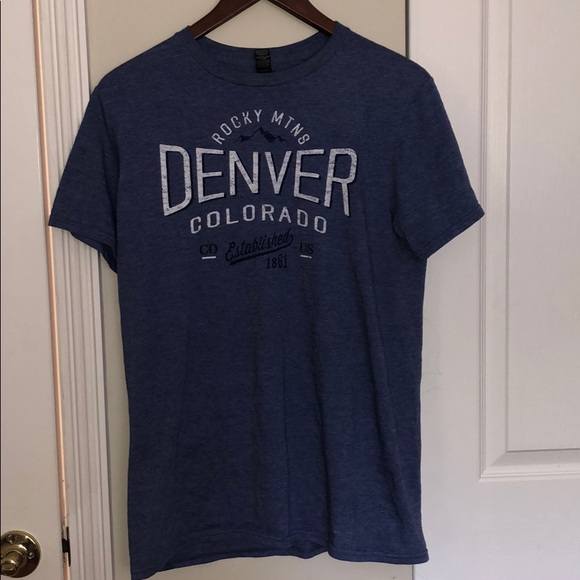 Shirt - Picture 1 of 3